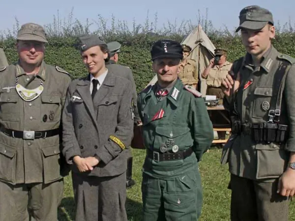 1940s Weekend photograph 13