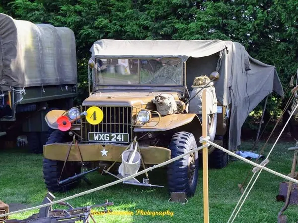1940s Weekend photograph 28