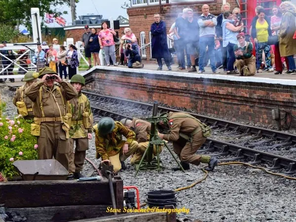 1940s Weekend photograph 30