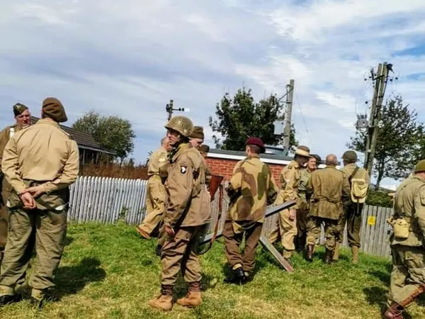 1940s Weekend photograph 35
